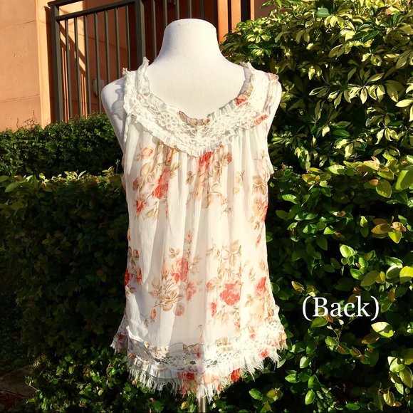 Lacey Rose Print Tank Top - Picture 4 of 5